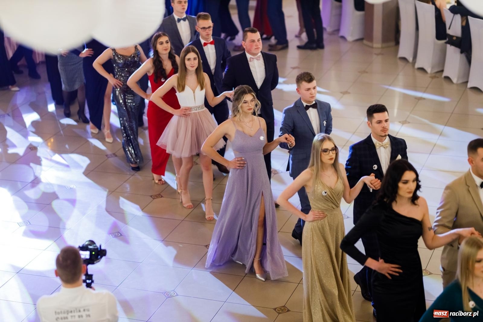 Zdjęcie w galerii na portalu naszraciborz.pl: Raciborski EKONOMIK bawi się na studniówce w Rogowie [FOTO i WIDEO] wiadomości z regionu