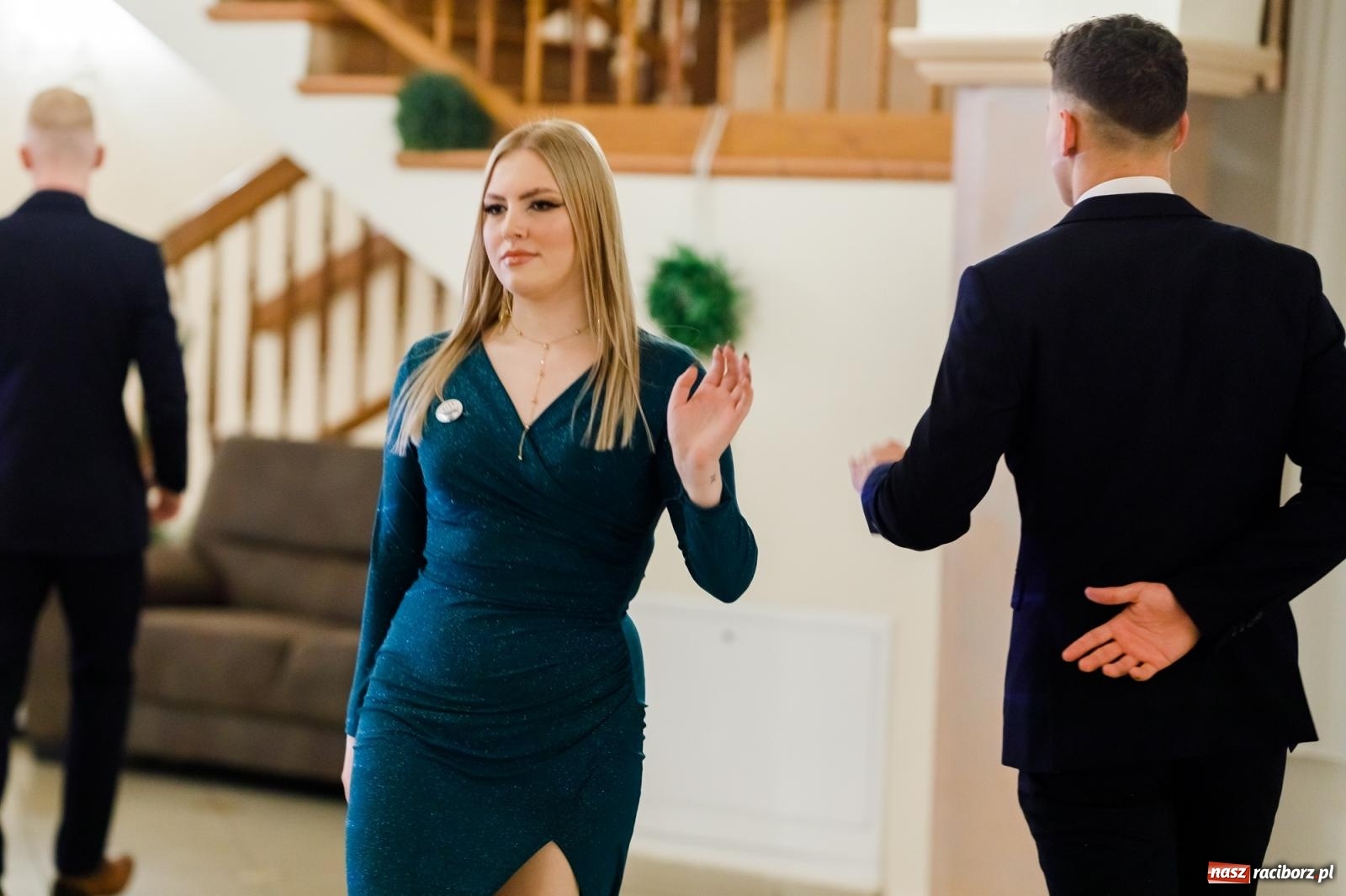 Zdjęcie w galerii na portalu naszraciborz.pl: Raciborski EKONOMIK bawi się na studniówce w Rogowie [FOTO i WIDEO] wiadomości z regionu