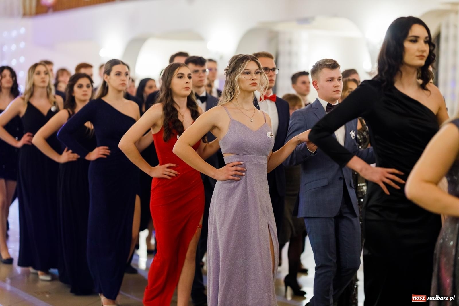 Zdjęcie w galerii na portalu naszraciborz.pl: Raciborski EKONOMIK bawi się na studniówce w Rogowie [FOTO i WIDEO] wiadomości z regionu