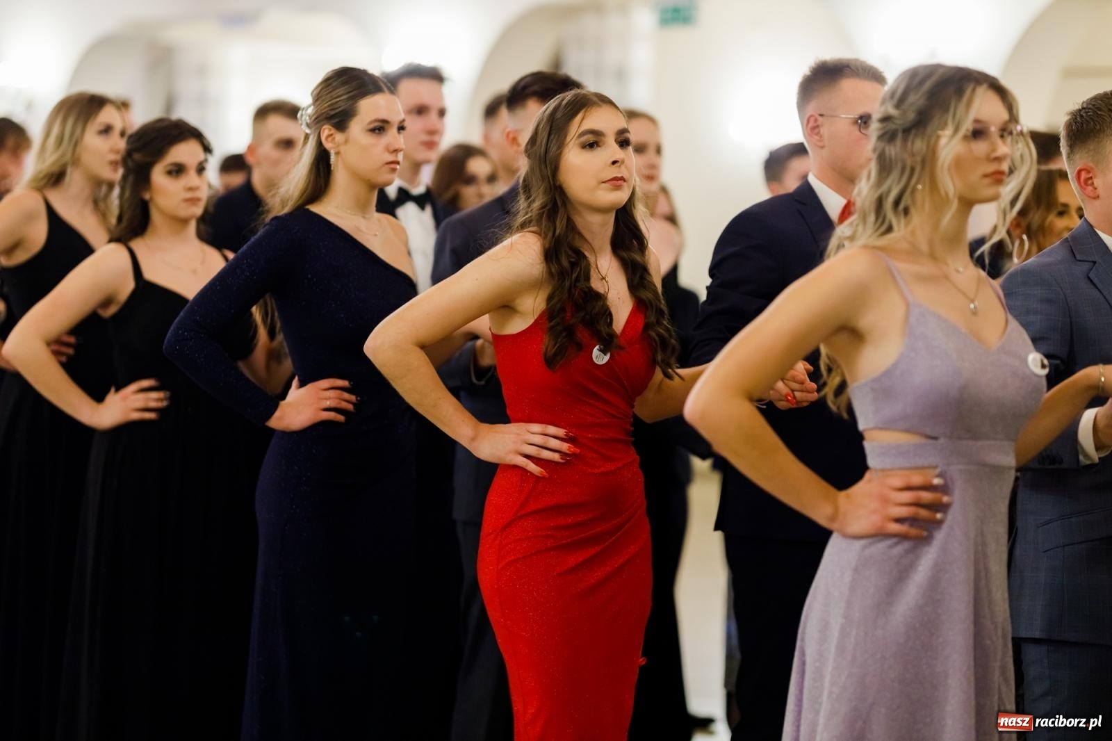 Zdjęcie w galerii na portalu naszraciborz.pl: Raciborski EKONOMIK bawi się na studniówce w Rogowie [FOTO i WIDEO] wiadomości z regionu