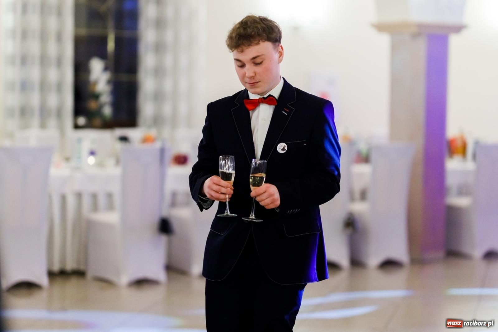 Zdjęcie w galerii na portalu naszraciborz.pl: Raciborski EKONOMIK bawi się na studniówce w Rogowie [FOTO i WIDEO] wiadomości z regionu