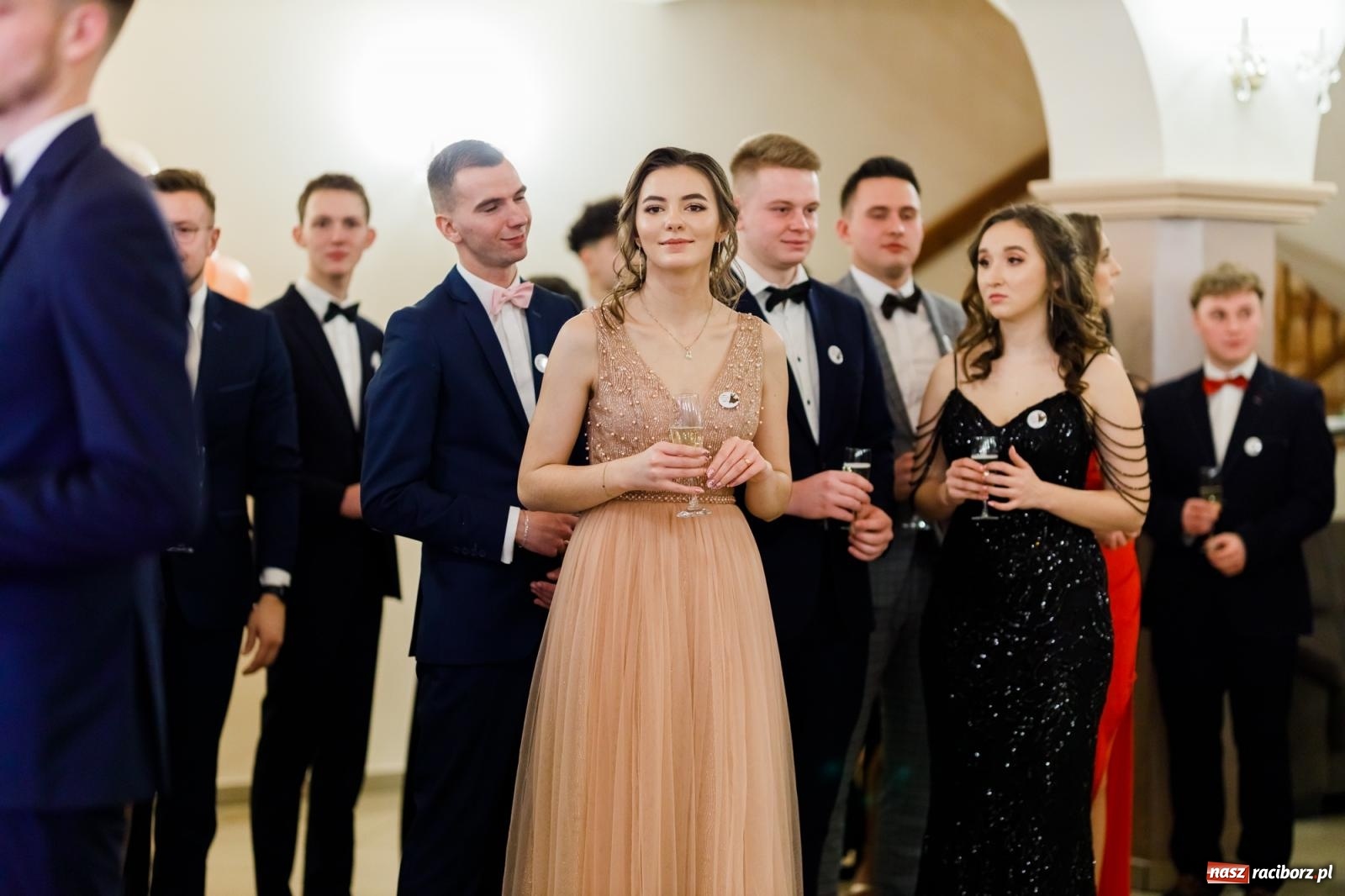 Zdjęcie w galerii na portalu naszraciborz.pl: Raciborski EKONOMIK bawi się na studniówce w Rogowie [FOTO i WIDEO] wiadomości z regionu