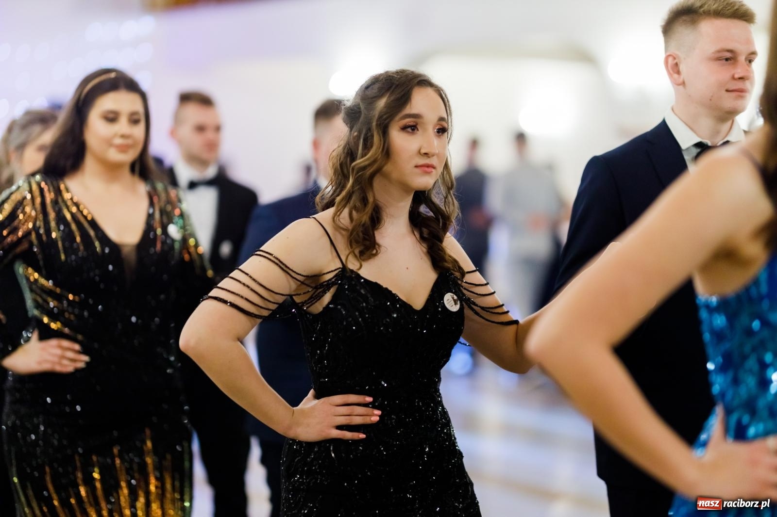 Zdjęcie w galerii na portalu naszraciborz.pl: Raciborski EKONOMIK bawi się na studniówce w Rogowie [FOTO i WIDEO] wiadomości z regionu