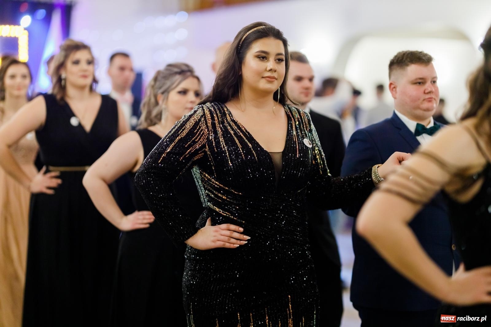 Zdjęcie w galerii na portalu naszraciborz.pl: Raciborski EKONOMIK bawi się na studniówce w Rogowie [FOTO i WIDEO] wiadomości z regionu