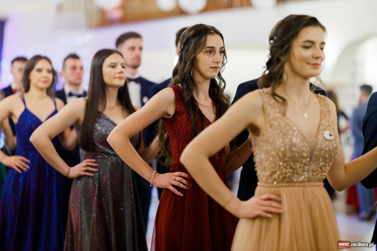 Zdjęcie w galerii na portalu naszraciborz.pl: Raciborski EKONOMIK bawi się na studniówce w Rogowie [FOTO i WIDEO] wiadomości z regionu