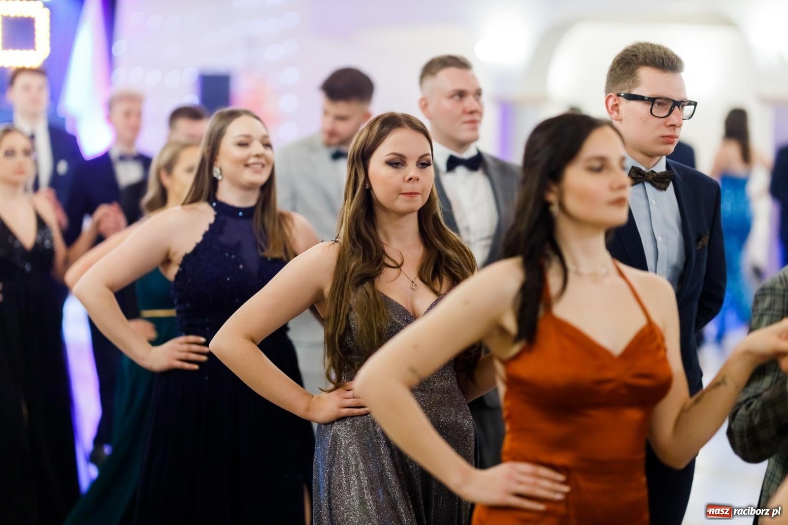 Zdjęcie w galerii na portalu naszraciborz.pl: Raciborski EKONOMIK bawi się na studniówce w Rogowie [FOTO i WIDEO] wiadomości z regionu