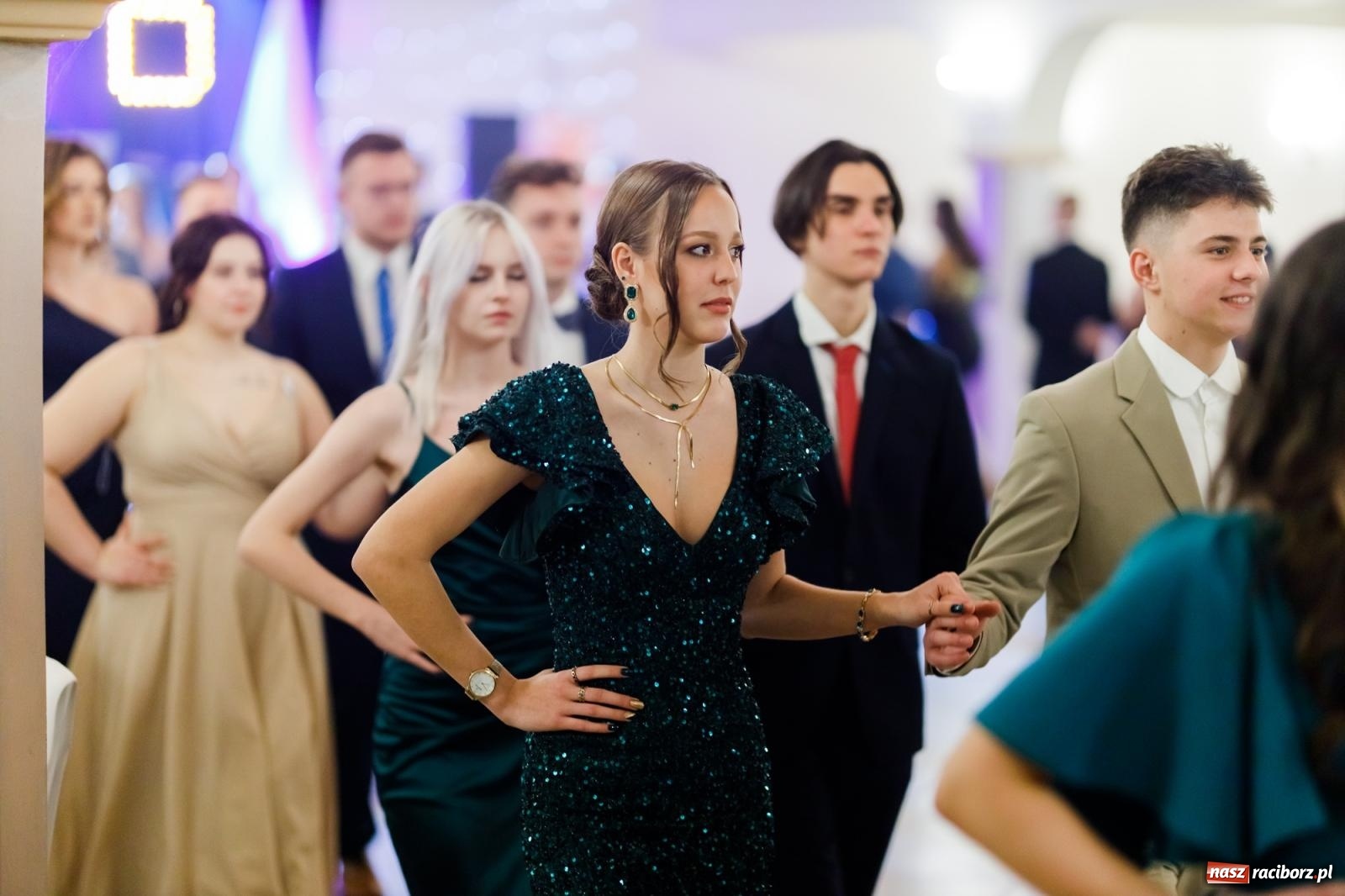 Zdjęcie w galerii na portalu naszraciborz.pl: Raciborski EKONOMIK bawi się na studniówce w Rogowie [FOTO i WIDEO] wiadomości z regionu