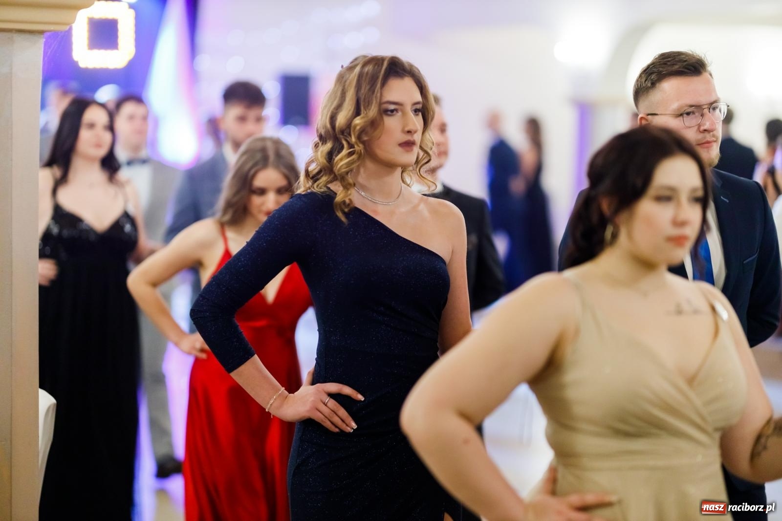 Zdjęcie w galerii na portalu naszraciborz.pl: Raciborski EKONOMIK bawi się na studniówce w Rogowie [FOTO i WIDEO] wiadomości z regionu