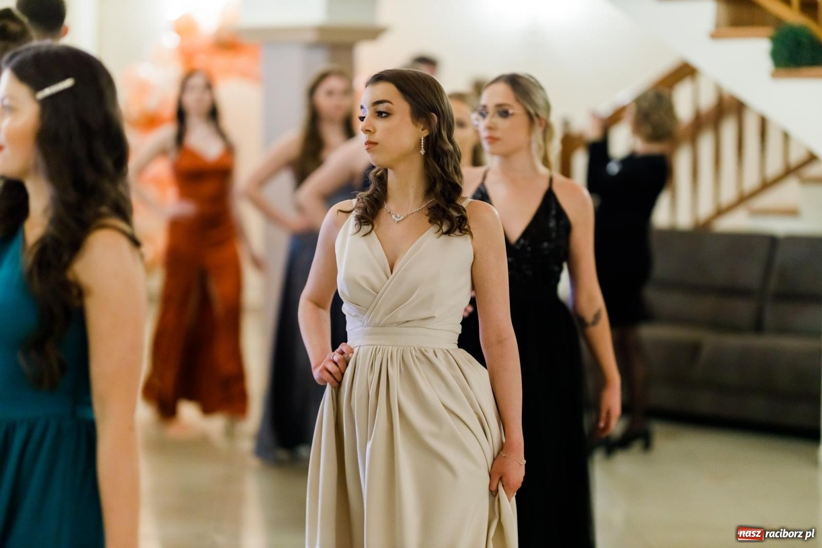 Zdjęcie w galerii na portalu naszraciborz.pl: Raciborski EKONOMIK bawi się na studniówce w Rogowie [FOTO i WIDEO] wiadomości z regionu