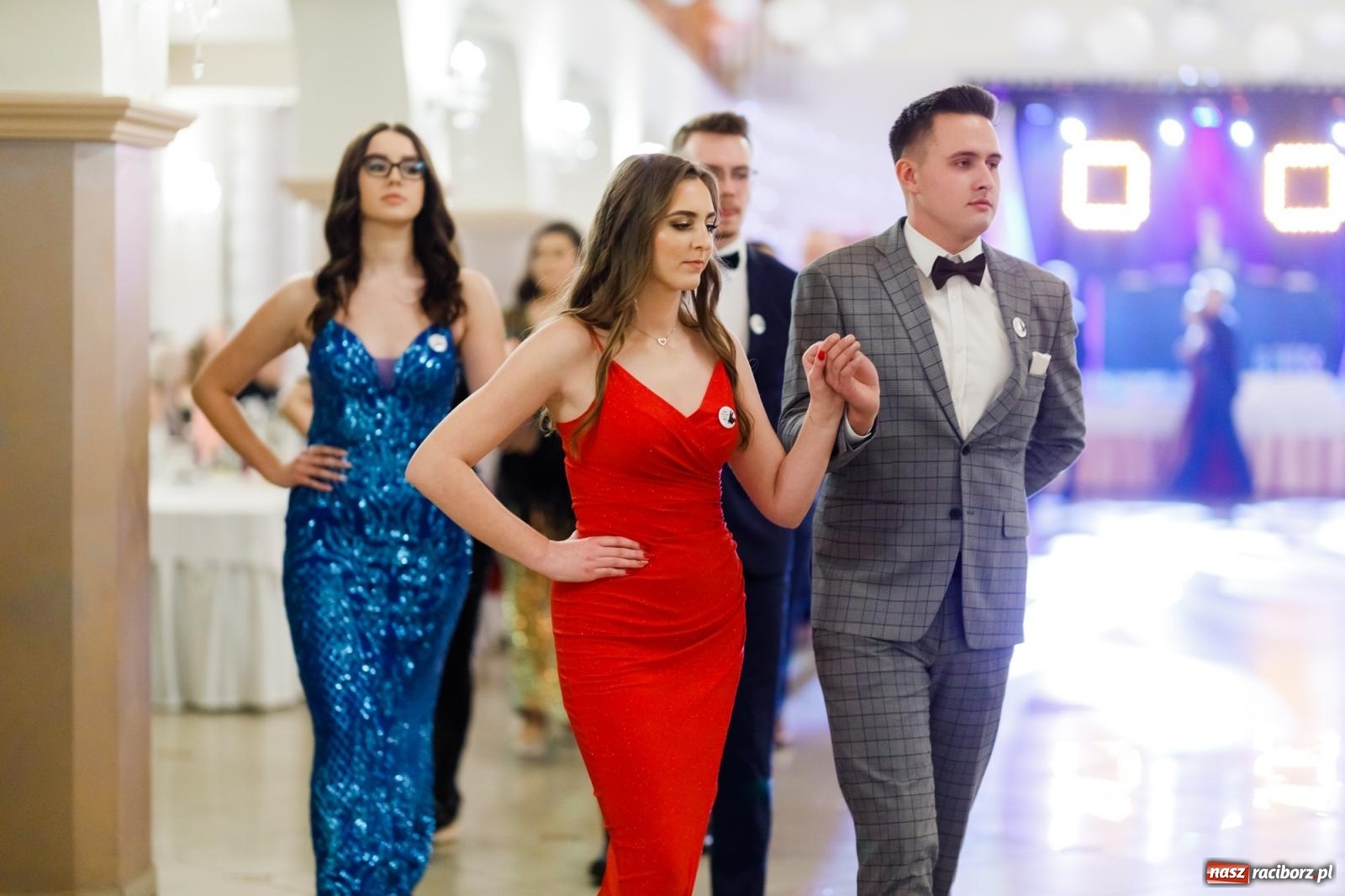 Zdjęcie w galerii na portalu naszraciborz.pl: Raciborski EKONOMIK bawi się na studniówce w Rogowie [FOTO i WIDEO] wiadomości z regionu