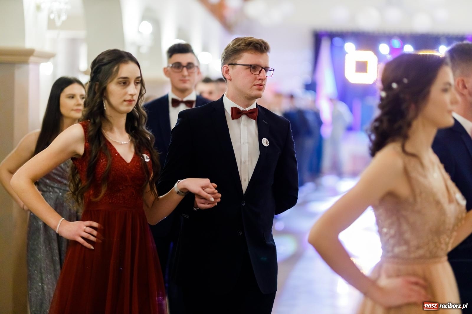 Zdjęcie w galerii na portalu naszraciborz.pl: Raciborski EKONOMIK bawi się na studniówce w Rogowie [FOTO i WIDEO] wiadomości z regionu