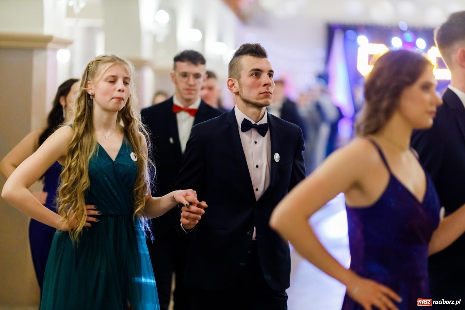 Zdjęcie w galerii na portalu naszraciborz.pl: Raciborski EKONOMIK bawi się na studniówce w Rogowie [FOTO i WIDEO] wiadomości z regionu