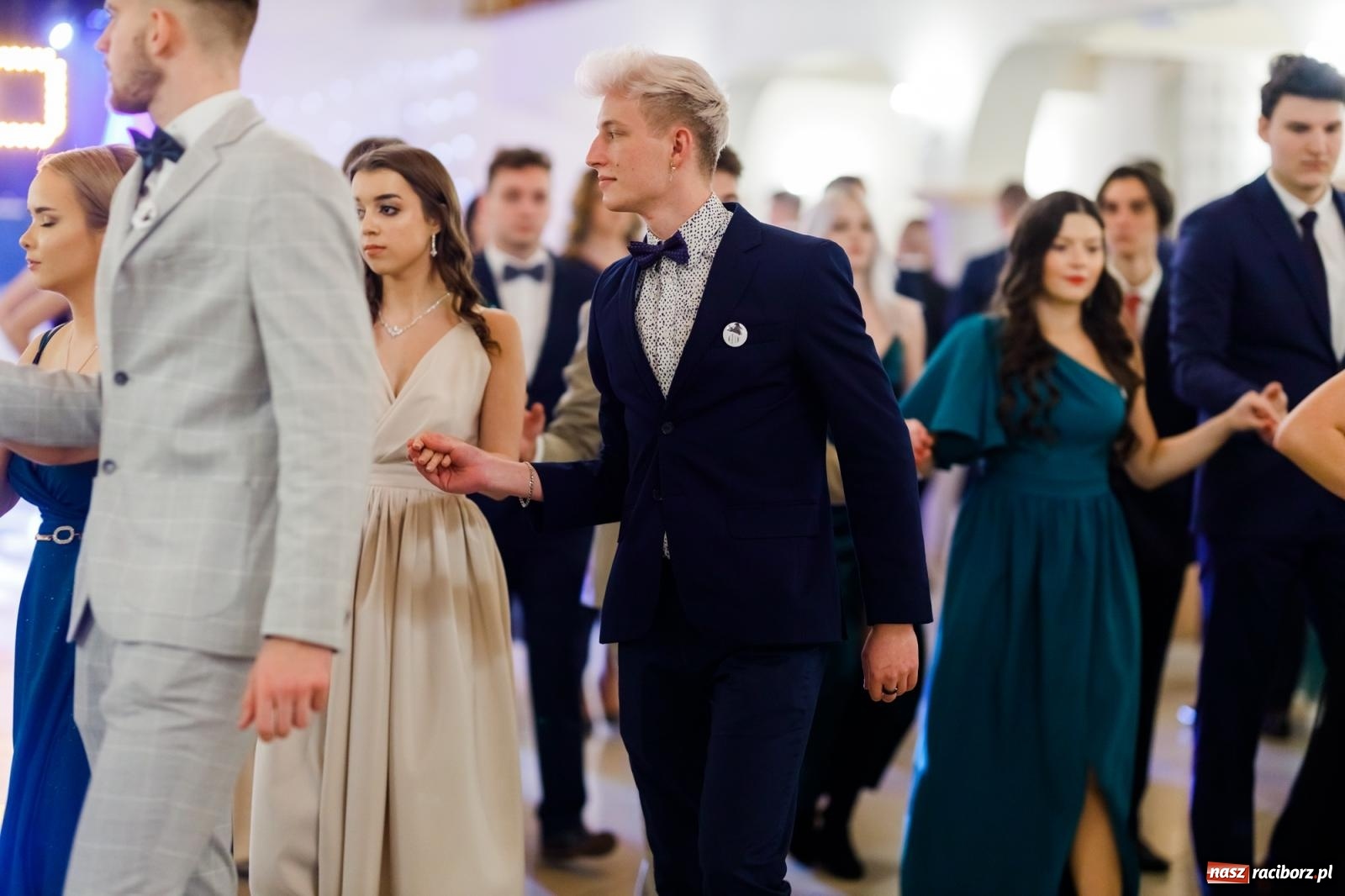 Zdjęcie w galerii na portalu naszraciborz.pl: Raciborski EKONOMIK bawi się na studniówce w Rogowie [FOTO i WIDEO] wiadomości z regionu