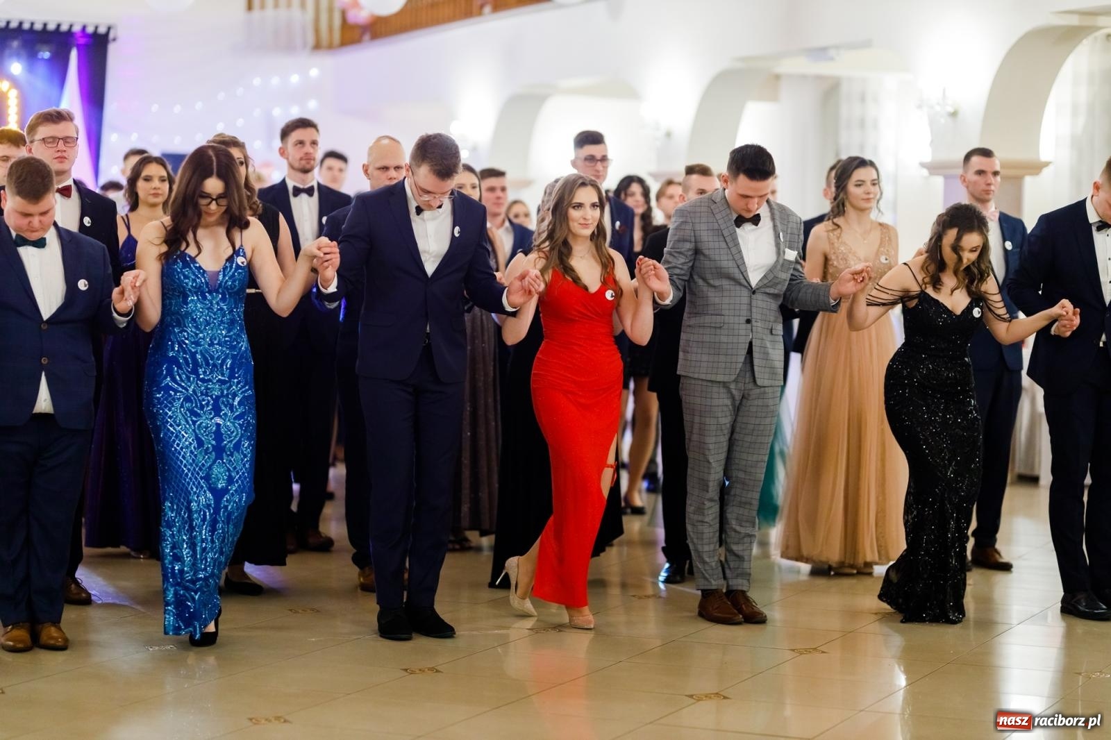 Zdjęcie w galerii na portalu naszraciborz.pl: Raciborski EKONOMIK bawi się na studniówce w Rogowie [FOTO i WIDEO] wiadomości z regionu