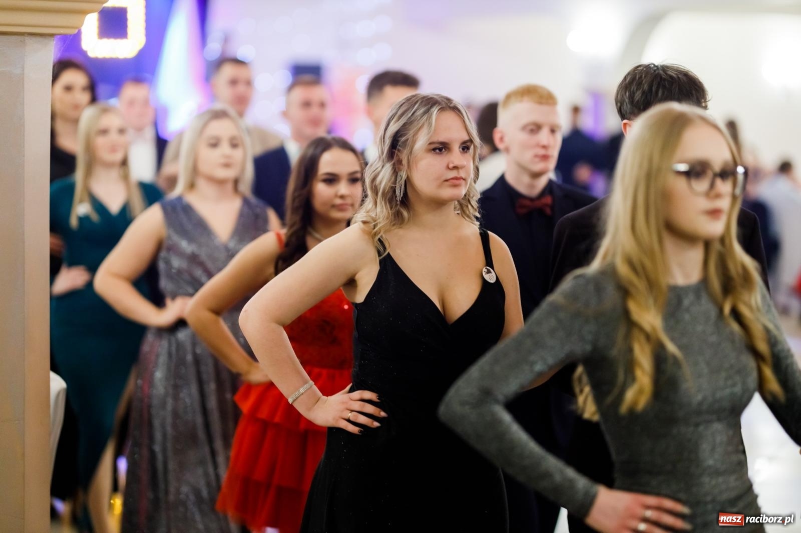 Zdjęcie w galerii na portalu naszraciborz.pl: Raciborski EKONOMIK bawi się na studniówce w Rogowie [FOTO i WIDEO] wiadomości z regionu