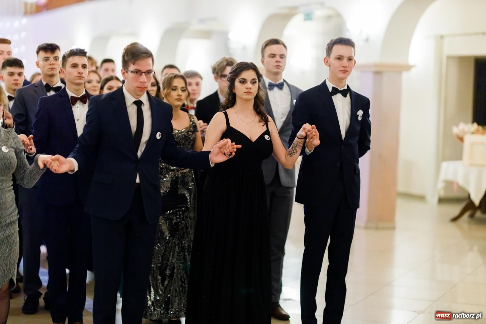 Zdjęcie w galerii na portalu naszraciborz.pl: Raciborski EKONOMIK bawi się na studniówce w Rogowie [FOTO i WIDEO] wiadomości z regionu