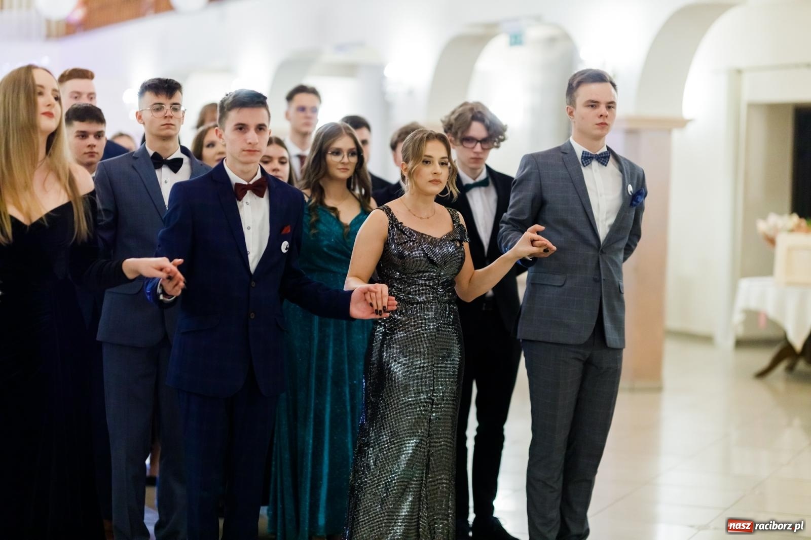 Zdjęcie w galerii na portalu naszraciborz.pl: Raciborski EKONOMIK bawi się na studniówce w Rogowie [FOTO i WIDEO] wiadomości z regionu