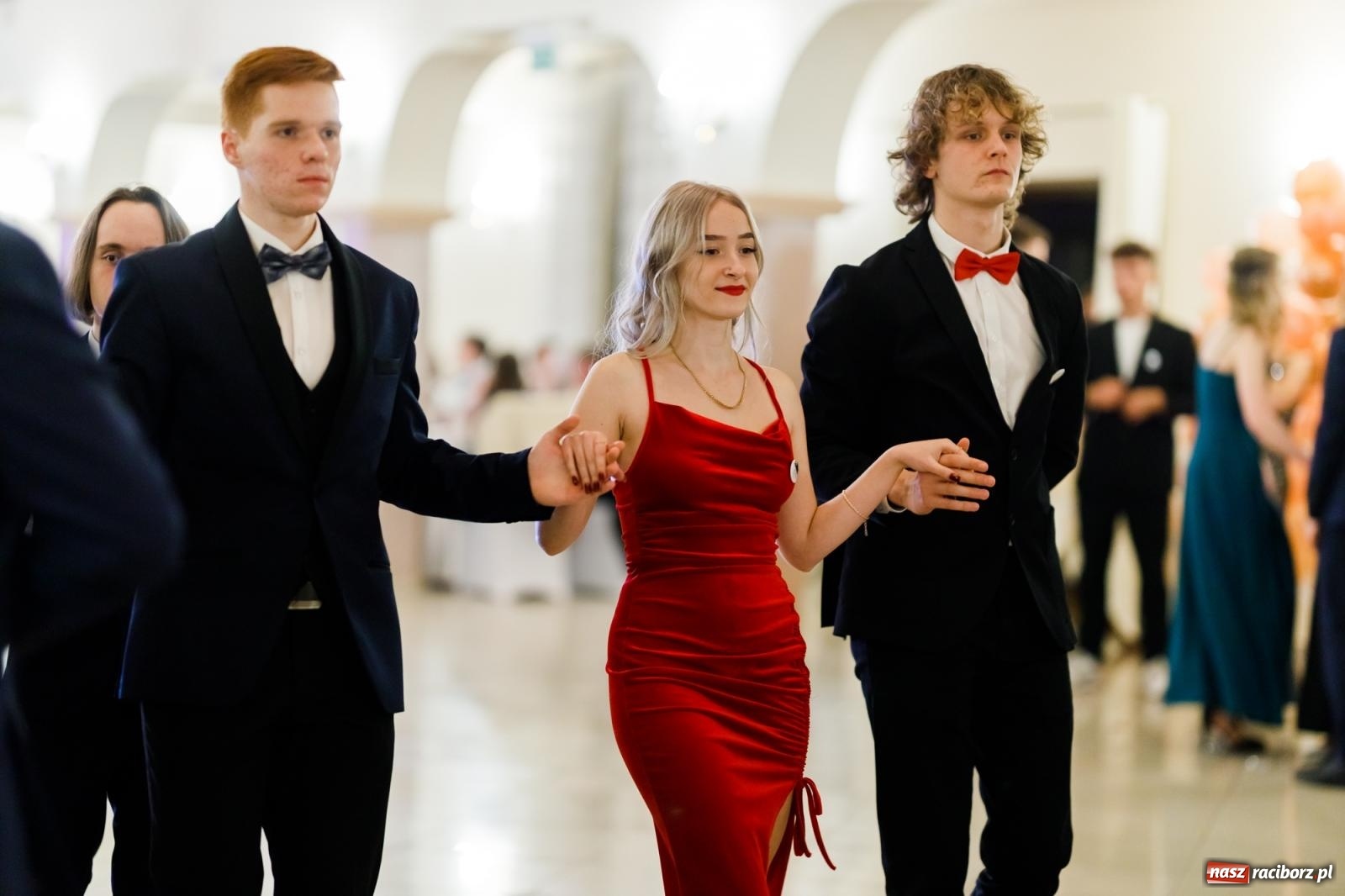 Zdjęcie w galerii na portalu naszraciborz.pl: Raciborski EKONOMIK bawi się na studniówce w Rogowie [FOTO i WIDEO] wiadomości z regionu