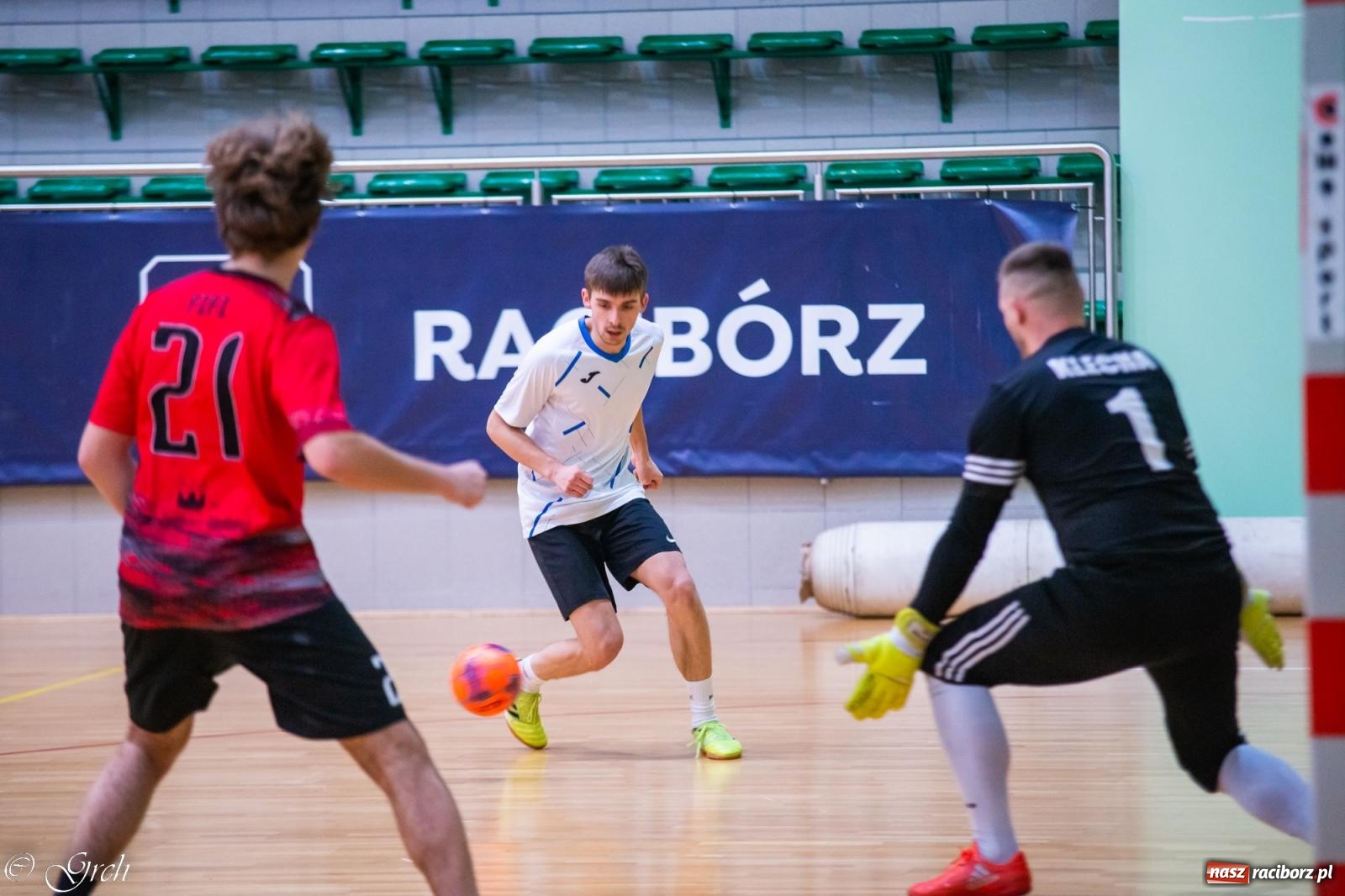 Zdjęcie w galerii na portalu naszraciborz.pl: HLPN. Ogrom bramek w sobotnich starciach [FOTO] wiadomości z regionu