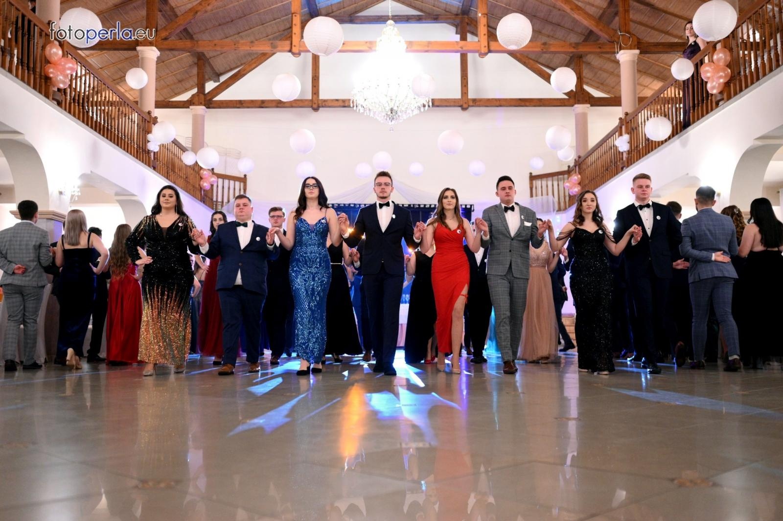 Zdjęcie w galerii na portalu naszraciborz.pl: Tak się bawi raciborski Ekonomik [FOTO i WIDEO] wiadomości z regionu