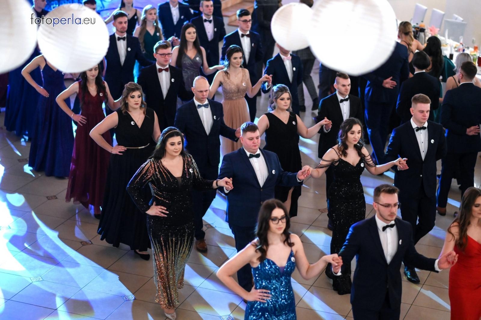 Zdjęcie w galerii na portalu naszraciborz.pl: Tak się bawi raciborski Ekonomik [FOTO i WIDEO] wiadomości z regionu