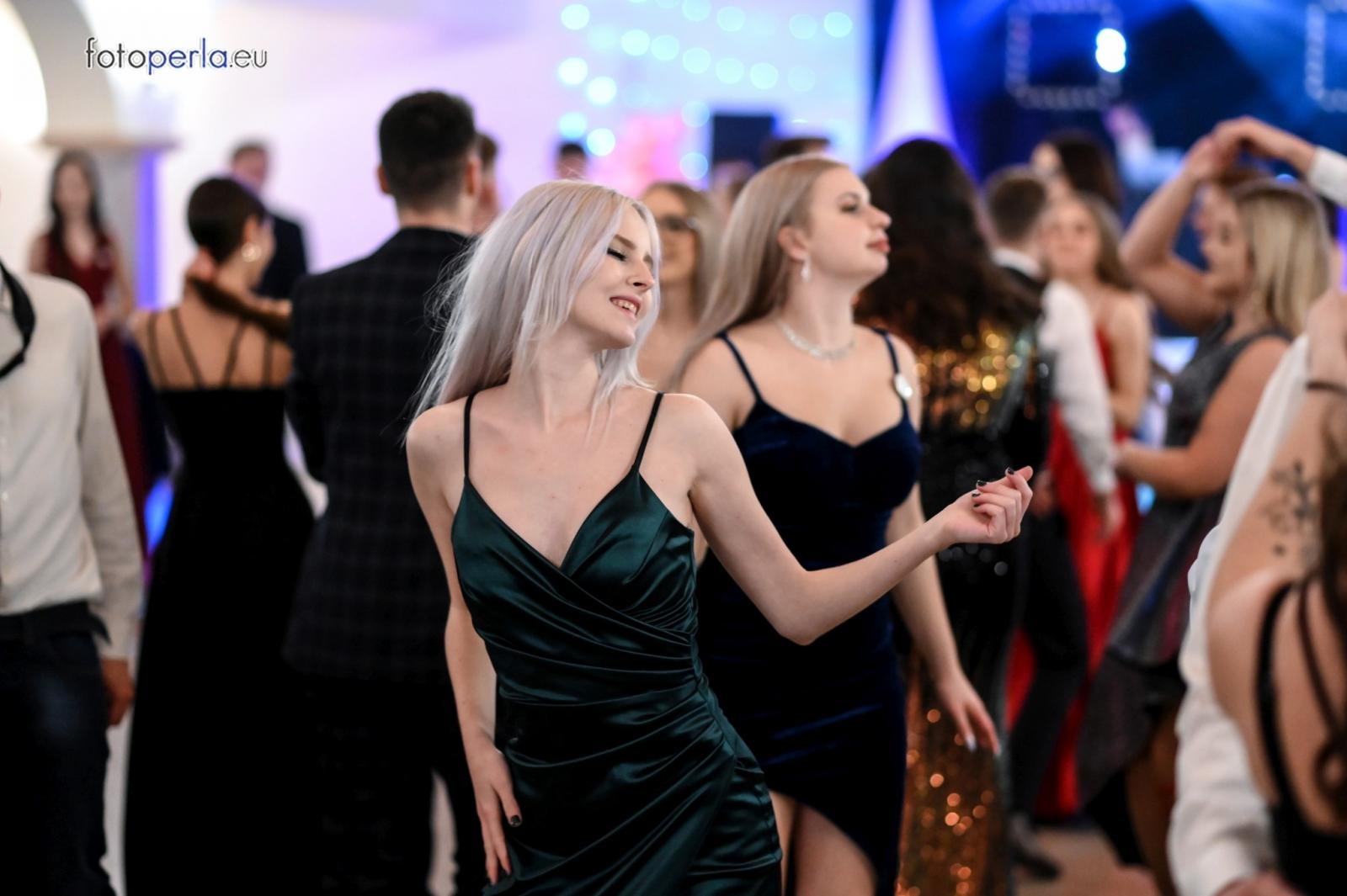 Zdjęcie w galerii na portalu naszraciborz.pl: Tak się bawi raciborski Ekonomik [FOTO i WIDEO] wiadomości z regionu