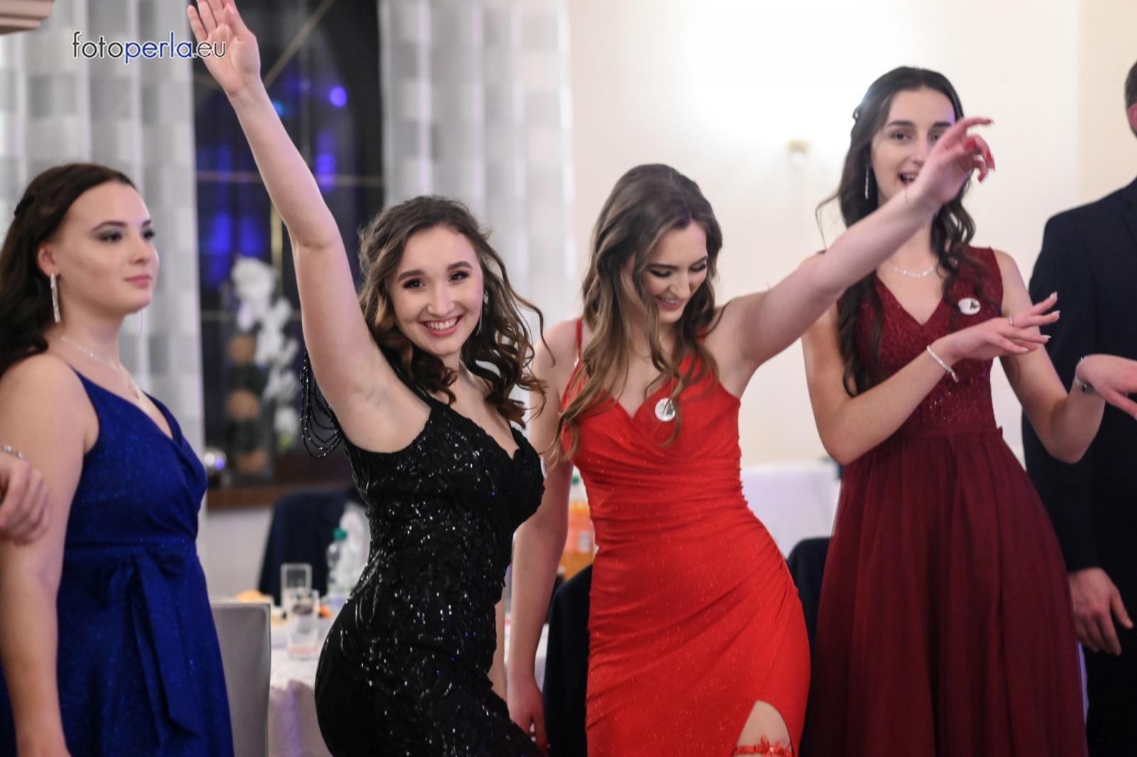 Zdjęcie w galerii na portalu naszraciborz.pl: Tak się bawi raciborski Ekonomik [FOTO i WIDEO] wiadomości z regionu