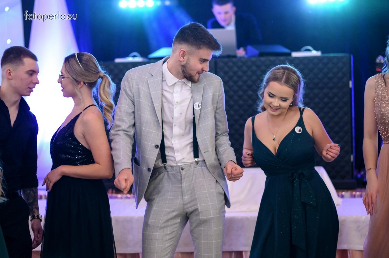 Zdjęcie w galerii na portalu naszraciborz.pl: Tak się bawi raciborski Ekonomik [FOTO i WIDEO] wiadomości z regionu