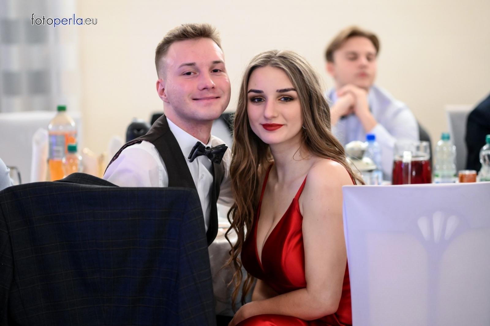 Zdjęcie w galerii na portalu naszraciborz.pl: Tak się bawi raciborski Ekonomik [FOTO i WIDEO] wiadomości z regionu