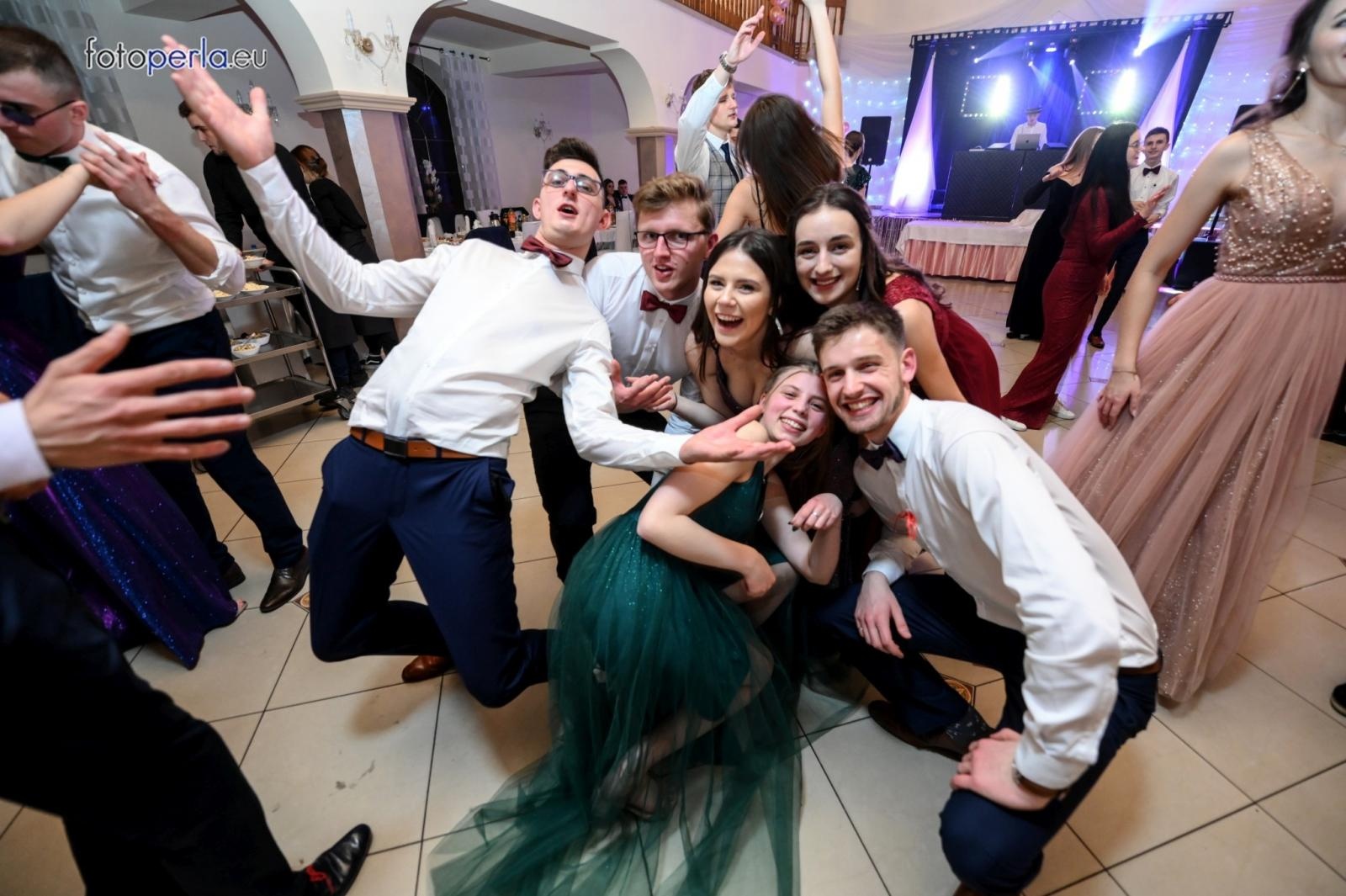 Zdjęcie w galerii na portalu naszraciborz.pl: Tak się bawi raciborski Ekonomik [FOTO i WIDEO] wiadomości z regionu