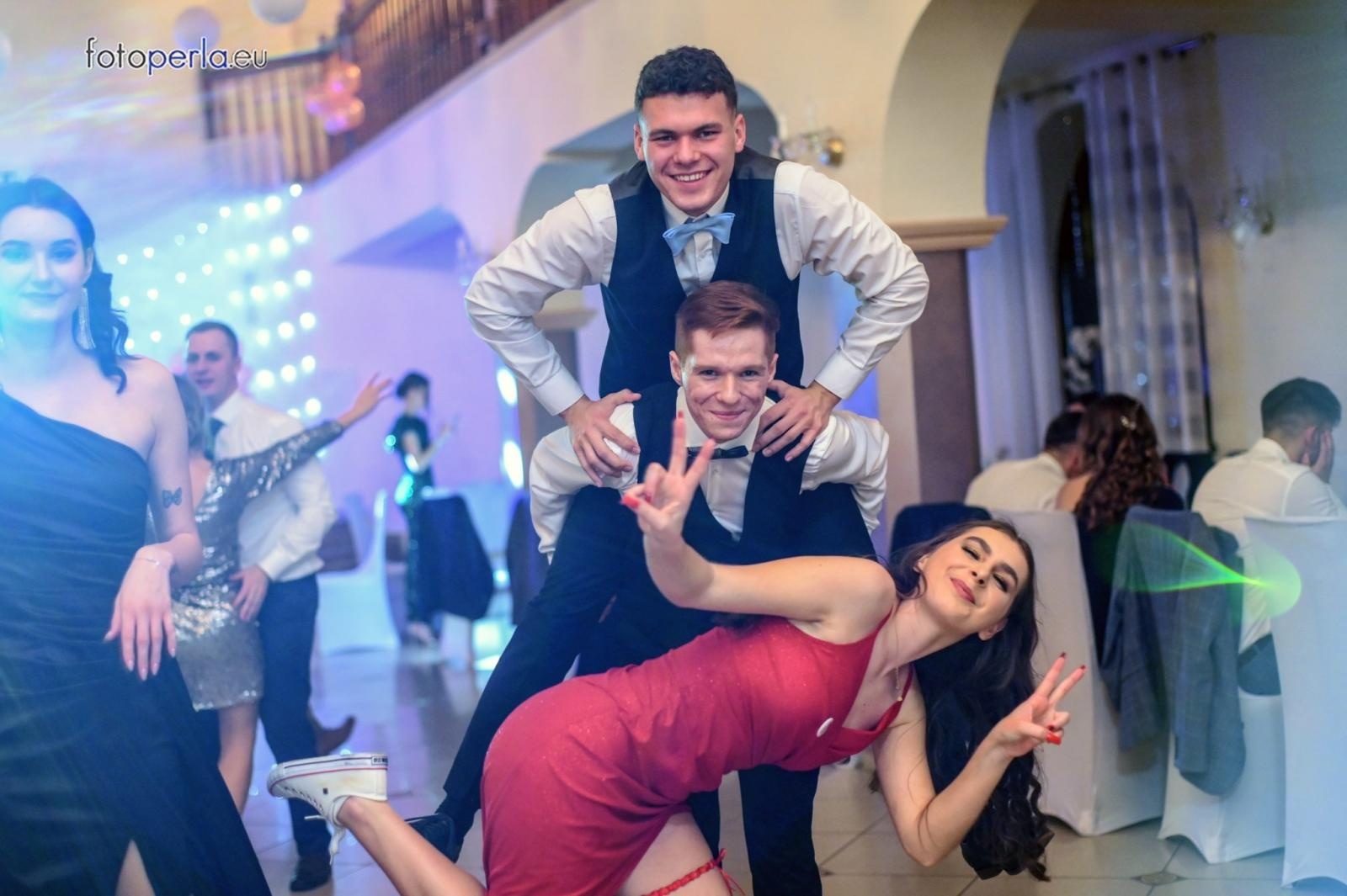 Zdjęcie w galerii na portalu naszraciborz.pl: Tak się bawi raciborski Ekonomik [FOTO i WIDEO] wiadomości z regionu