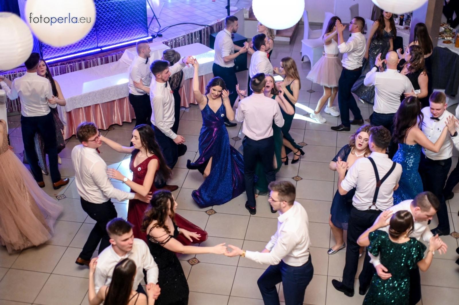 Zdjęcie w galerii na portalu naszraciborz.pl: Tak się bawi raciborski Ekonomik [FOTO i WIDEO] wiadomości z regionu