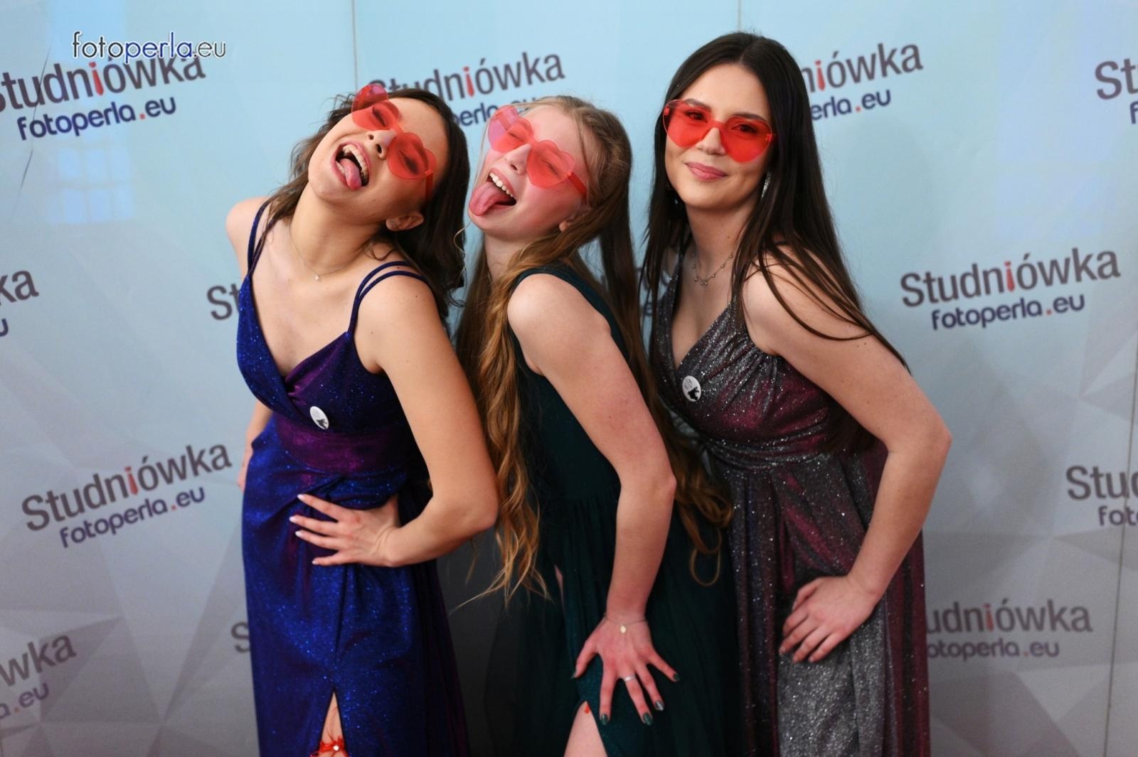 Zdjęcie w galerii na portalu naszraciborz.pl: Tak się bawi raciborski Ekonomik [FOTO i WIDEO] wiadomości z regionu