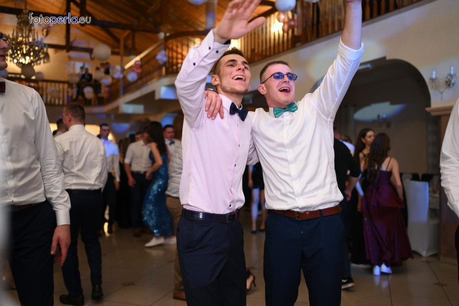 Zdjęcie w galerii na portalu naszraciborz.pl: Tak się bawi raciborski Ekonomik [FOTO i WIDEO] wiadomości z regionu