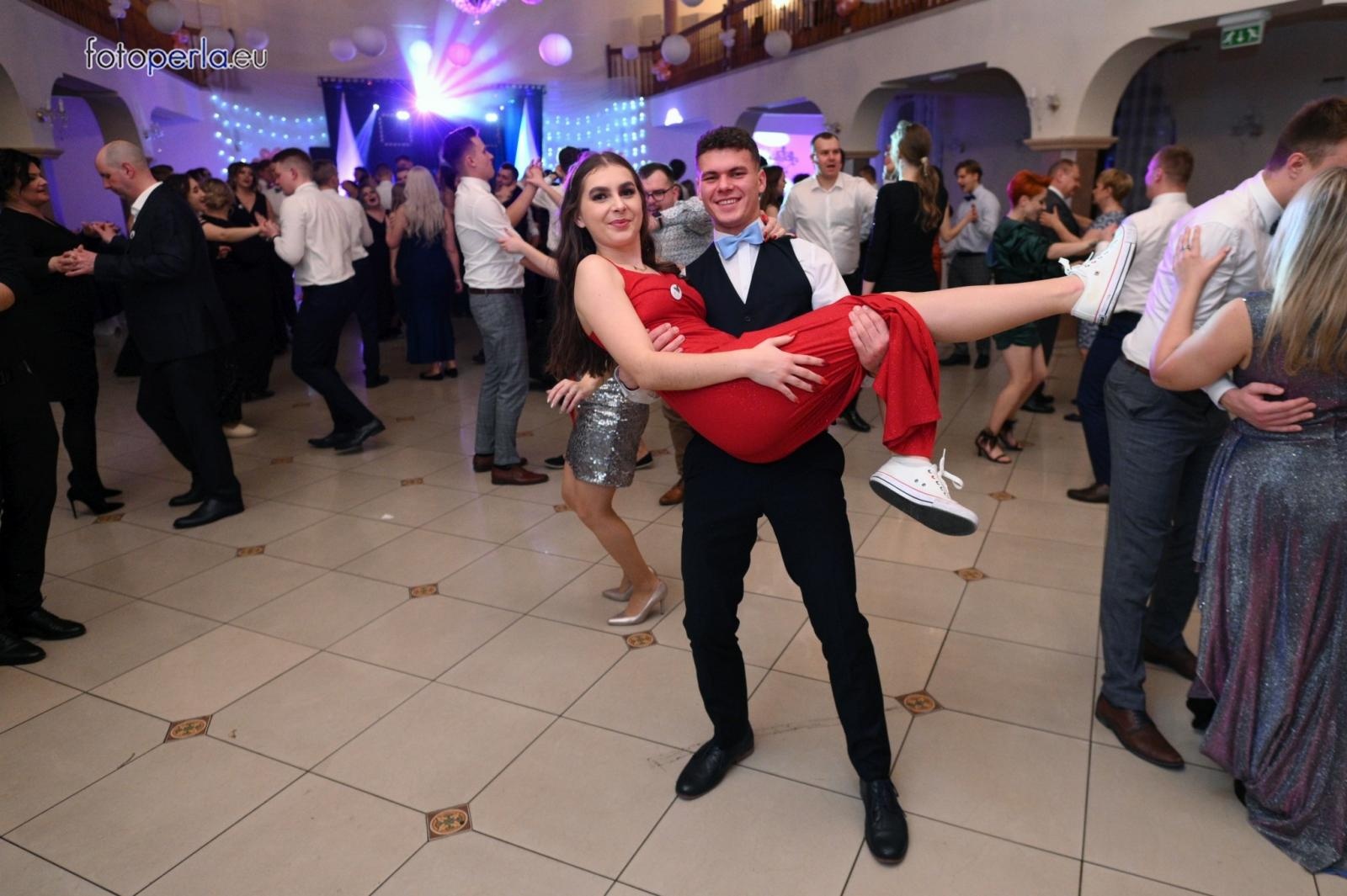 Zdjęcie w galerii na portalu naszraciborz.pl: Tak się bawi raciborski Ekonomik [FOTO i WIDEO] wiadomości z regionu