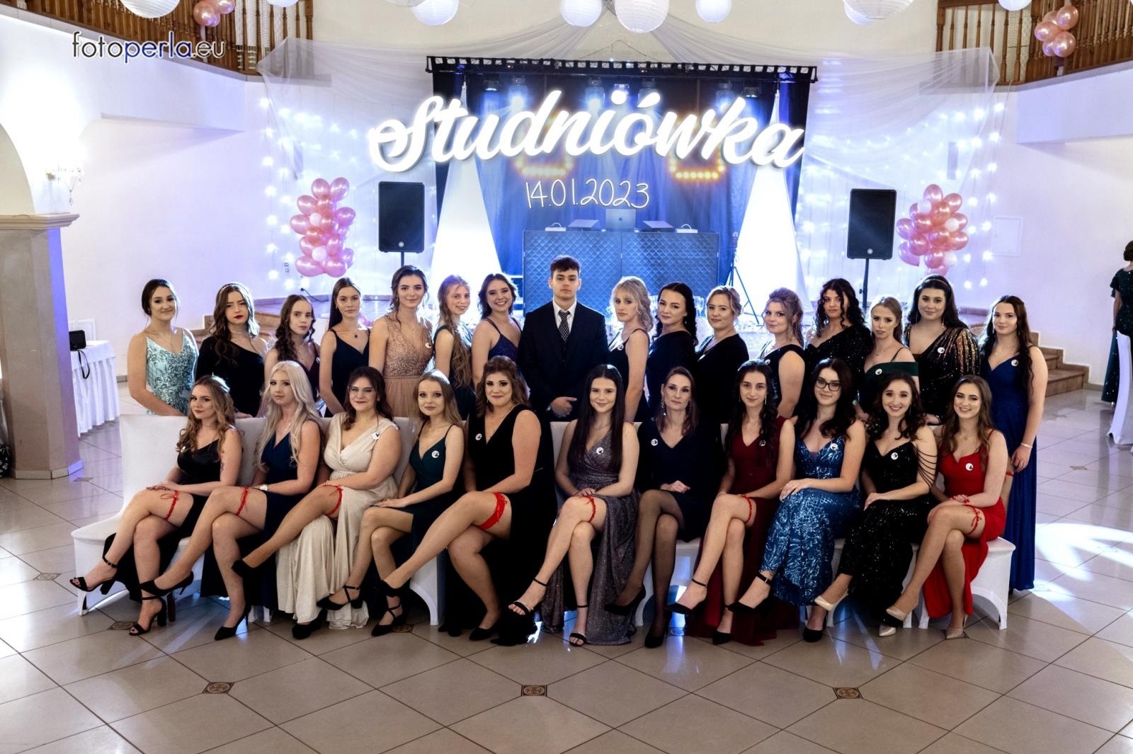 Zdjęcie w galerii na portalu naszraciborz.pl: Tak się bawi raciborski Ekonomik [FOTO i WIDEO] wiadomości z regionu