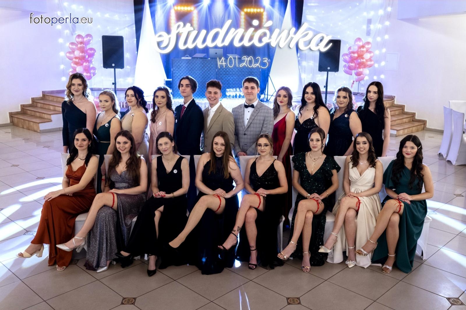 Zdjęcie w galerii na portalu naszraciborz.pl: Tak się bawi raciborski Ekonomik [FOTO i WIDEO] wiadomości z regionu