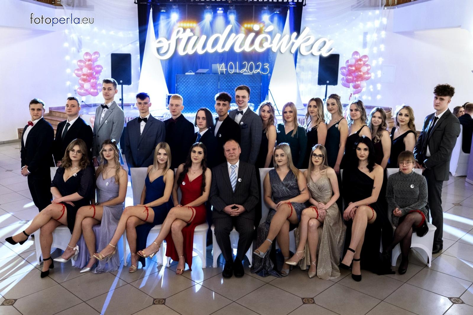 Zdjęcie w galerii na portalu naszraciborz.pl: Tak się bawi raciborski Ekonomik [FOTO i WIDEO] wiadomości z regionu