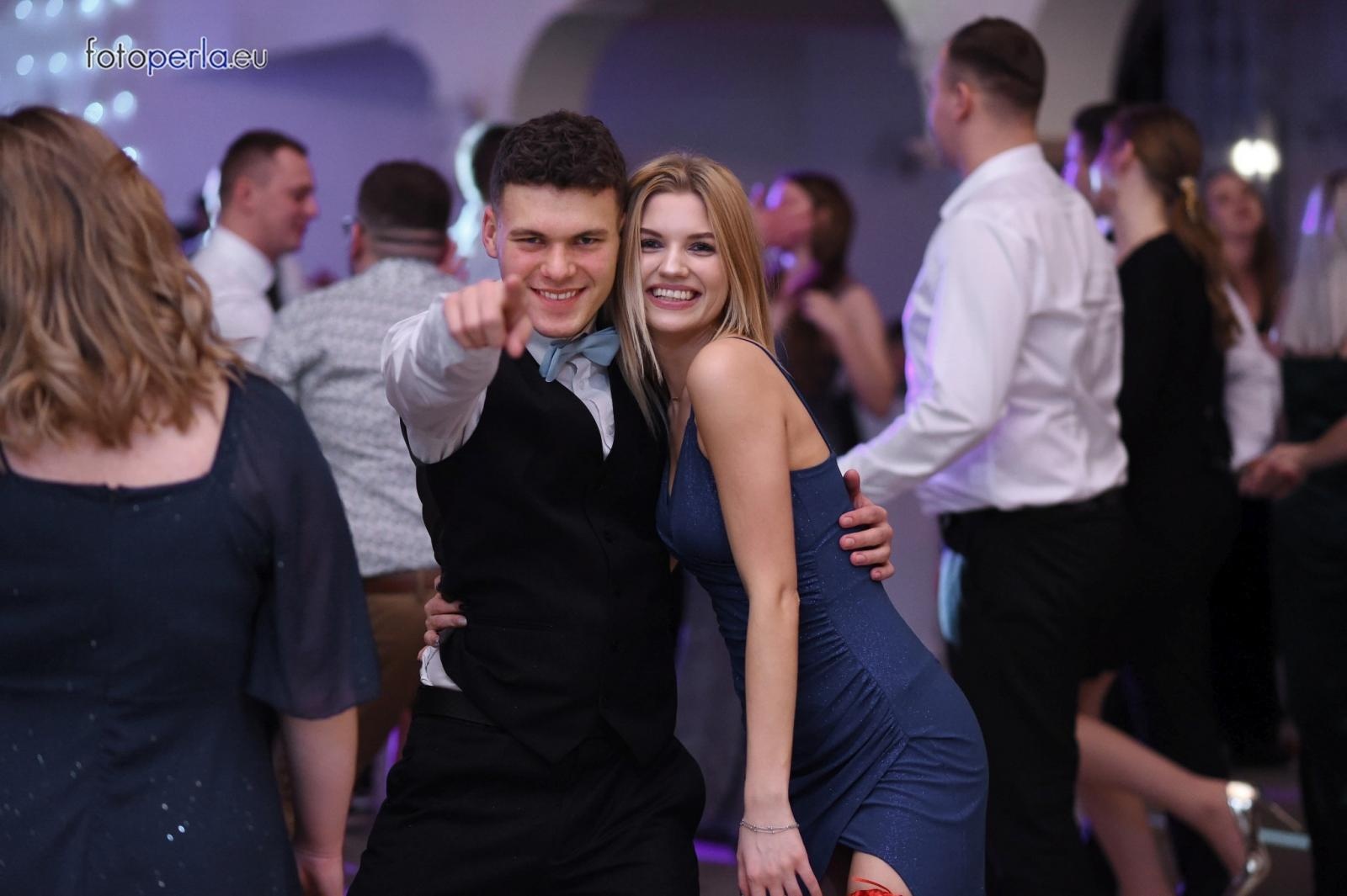 Zdjęcie w galerii na portalu naszraciborz.pl: Tak się bawi raciborski Ekonomik [FOTO i WIDEO] wiadomości z regionu