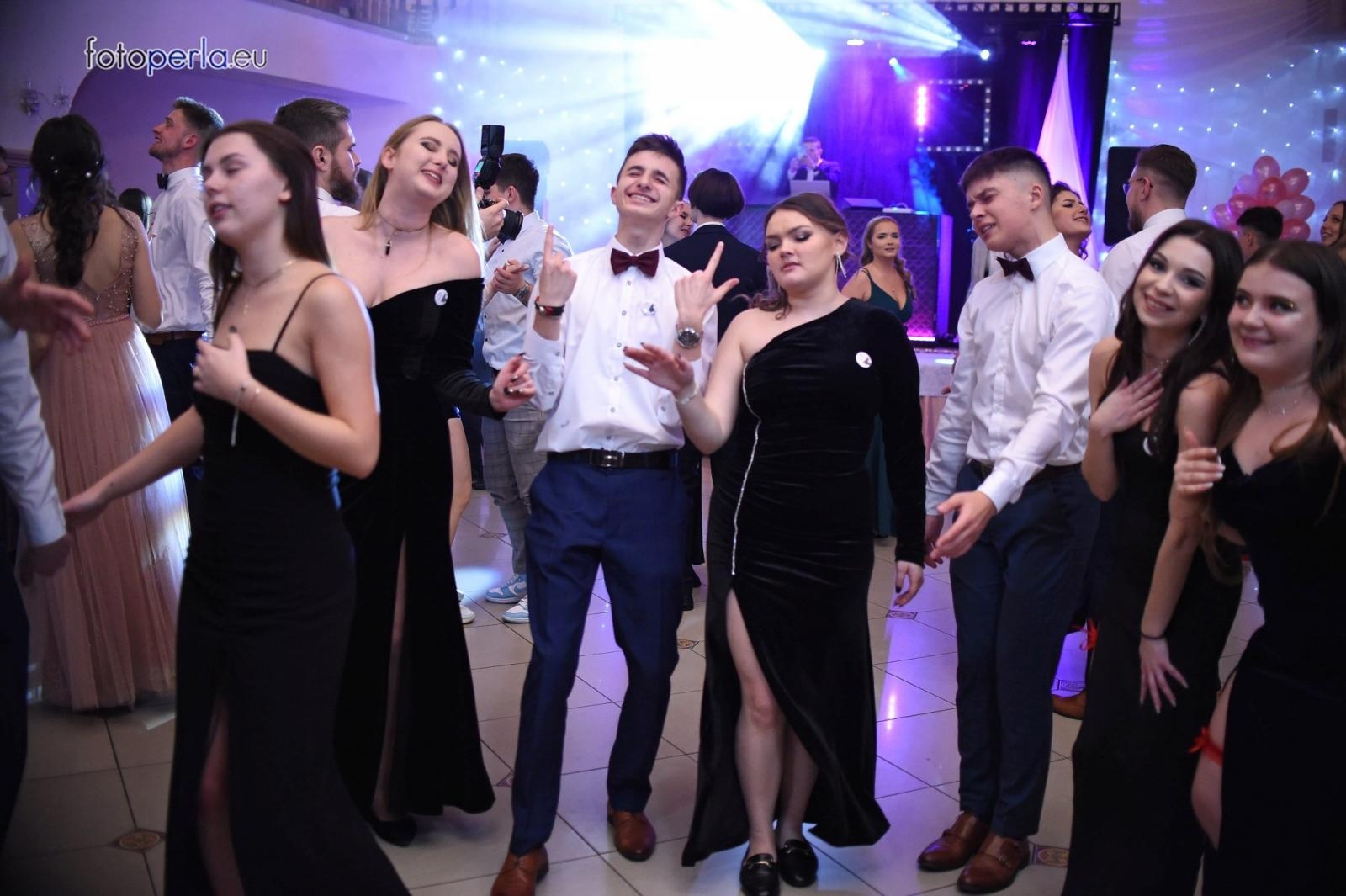 Zdjęcie w galerii na portalu naszraciborz.pl: Tak się bawi raciborski Ekonomik [FOTO i WIDEO] wiadomości z regionu