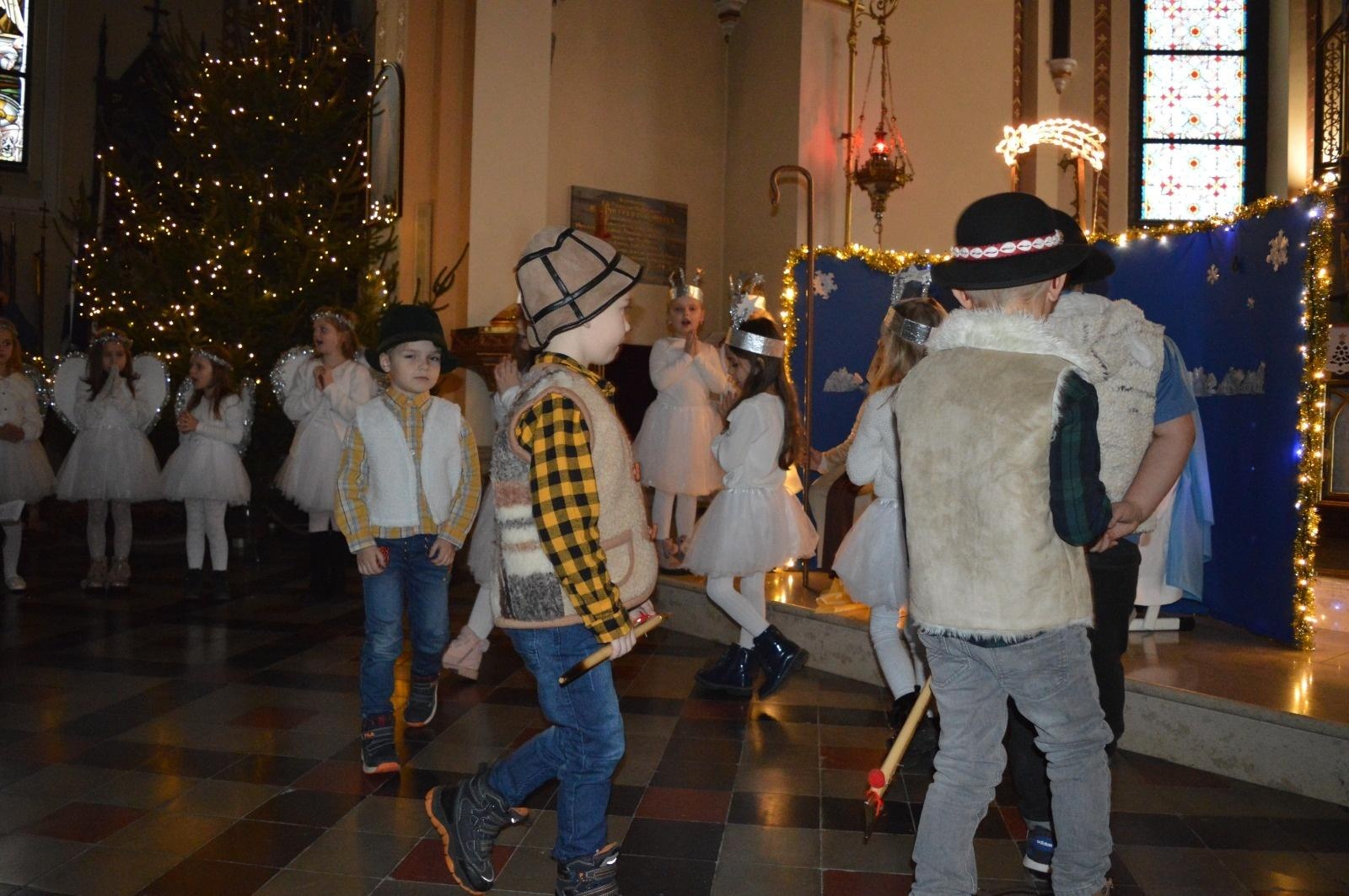 Zdjęcie w galerii na portalu naszraciborz.pl: Witaj Jezu ukochany. Przedszkolaki z Rudnika pokazały jasełka wiadomości z regionu