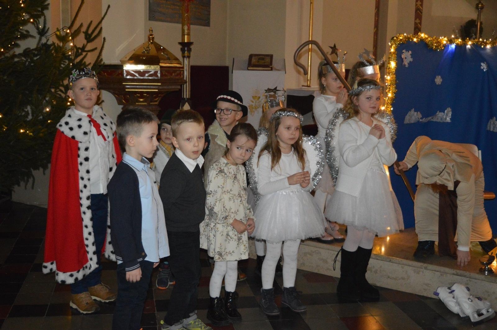 Zdjęcie w galerii na portalu naszraciborz.pl: Witaj Jezu ukochany. Przedszkolaki z Rudnika pokazały jasełka wiadomości z regionu