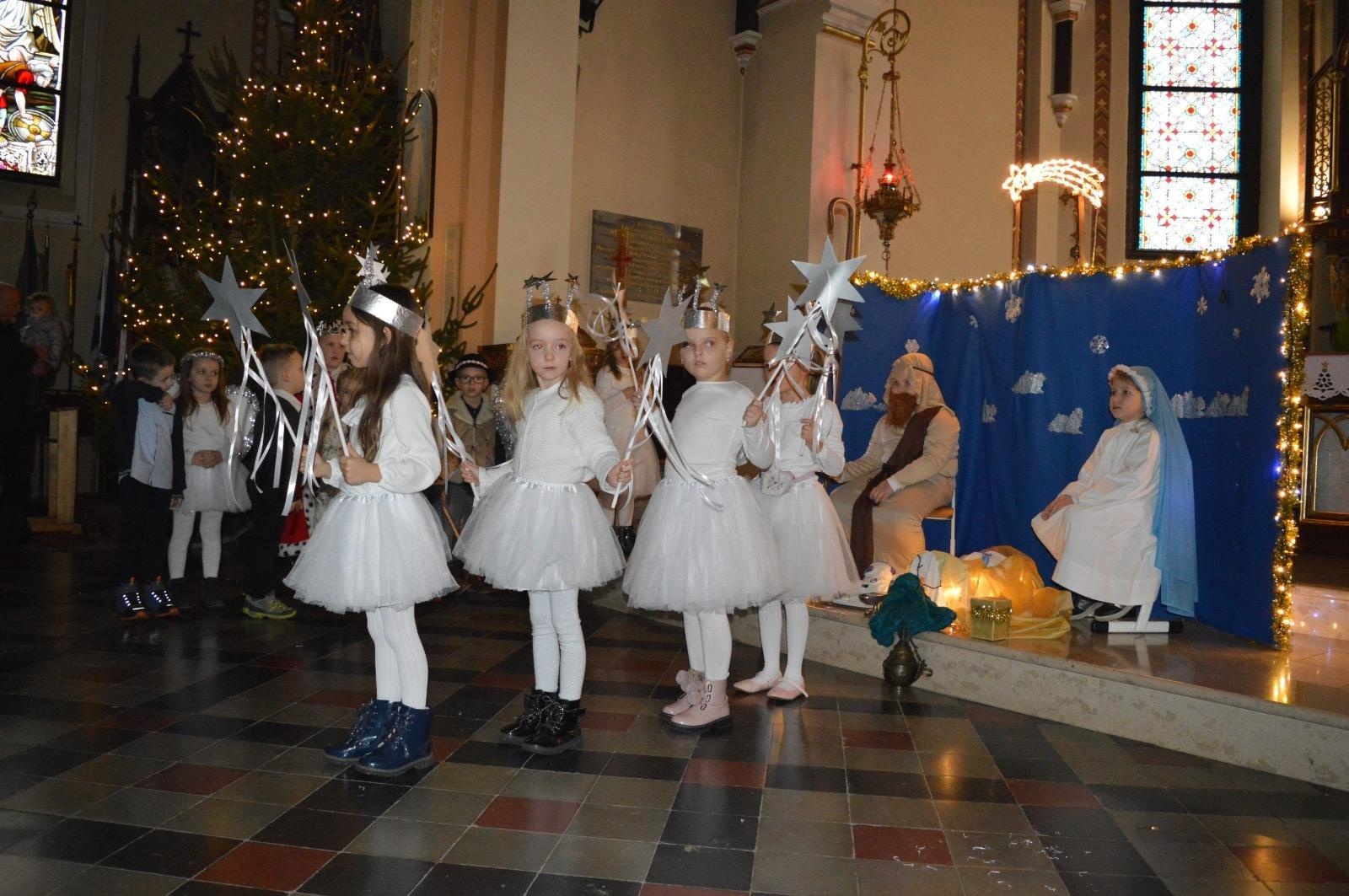 Zdjęcie w galerii na portalu naszraciborz.pl: Witaj Jezu ukochany. Przedszkolaki z Rudnika pokazały jasełka wiadomości z regionu