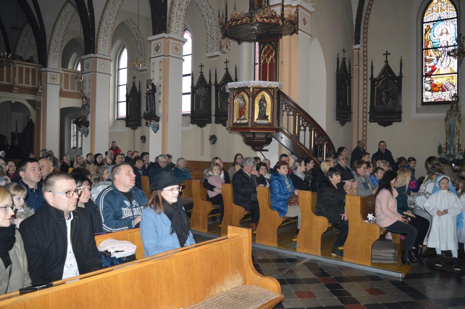 Zdjęcie w galerii na portalu naszraciborz.pl: Witaj Jezu ukochany. Przedszkolaki z Rudnika pokazały jasełka wiadomości z regionu