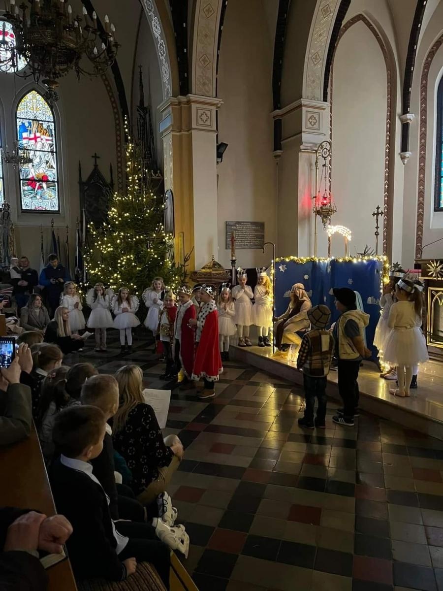 Zdjęcie w galerii na portalu naszraciborz.pl: Witaj Jezu ukochany. Przedszkolaki z Rudnika pokazały jasełka wiadomości z regionu