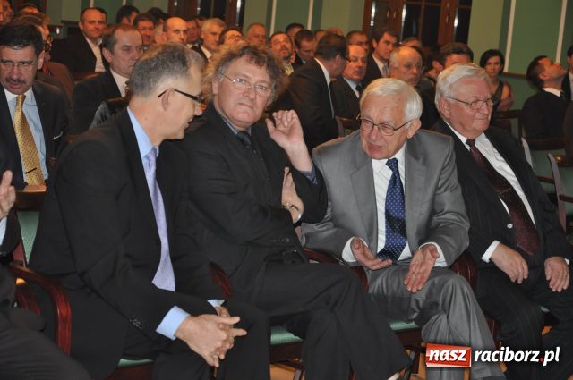 Zdjęcie w galerii na portalu naszraciborz.pl: Rafako podsumowało rok 2010 wiadomości z regionu