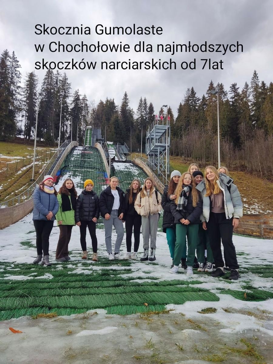 Zdjęcie w galerii na portalu naszraciborz.pl: Młodzi mieszkańcy gminy Krzyżanowice szusowali po stokach wiadomości z regionu