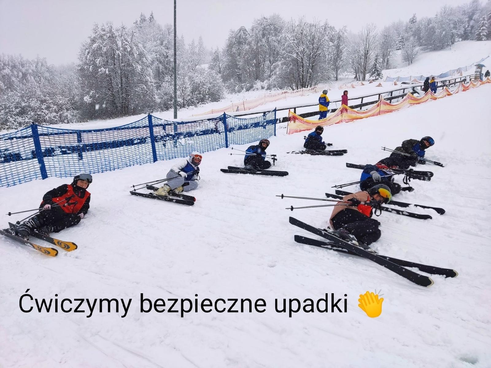 Zdjęcie w galerii na portalu naszraciborz.pl: Młodzi mieszkańcy gminy Krzyżanowice szusowali po stokach wiadomości z regionu