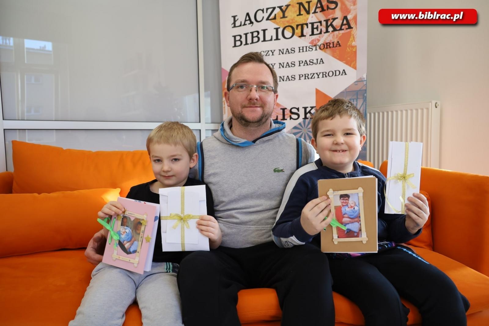 Zdjęcie w galerii na portalu naszraciborz.pl: W raciborskim klubie ojca tym razem o roli dziadków wiadomości z regionu