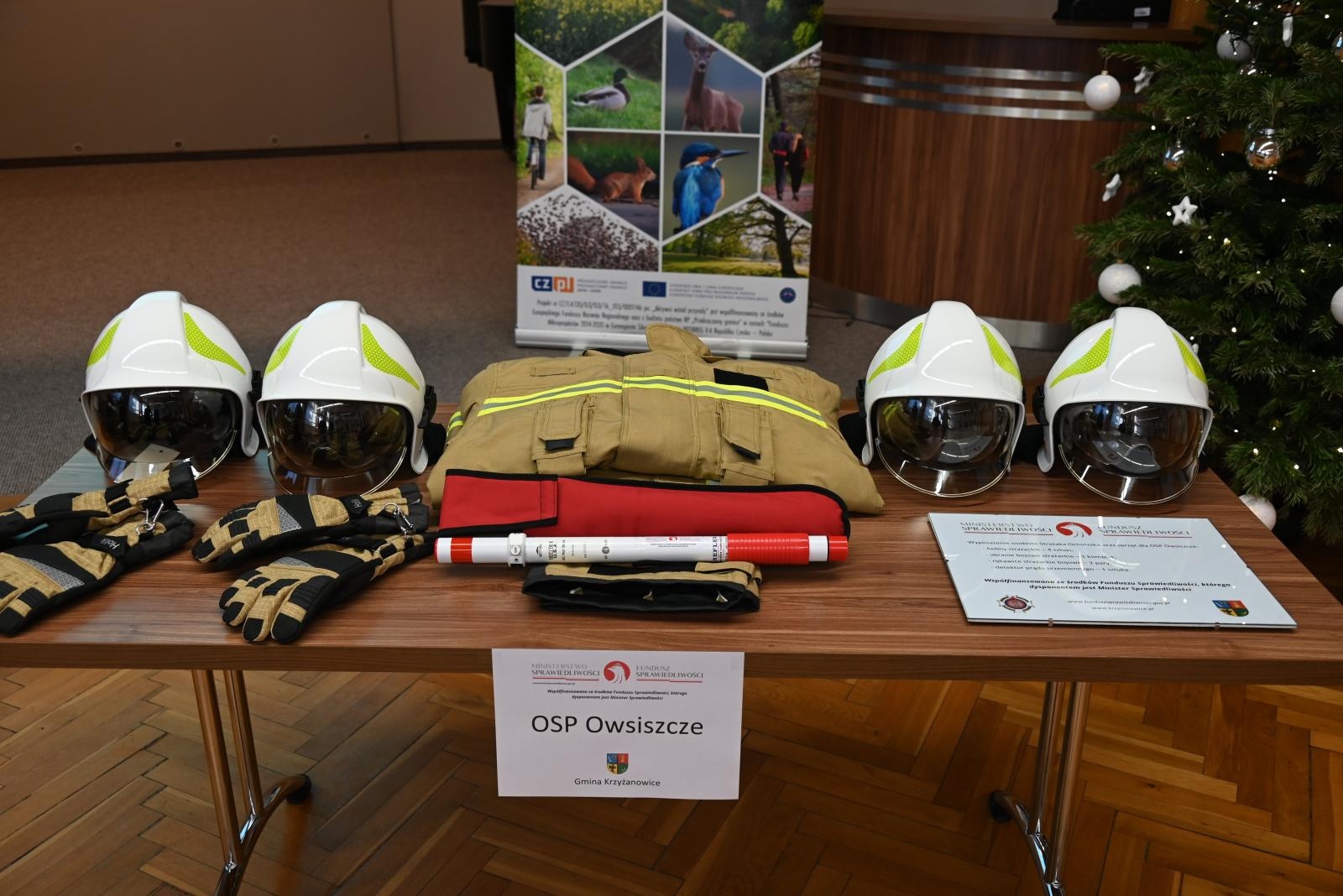 Zdjęcie w galerii na portalu naszraciborz.pl: Ochotnicy z Owsiszcz i Chałupek dostali nowy sprzęt wiadomości z regionu